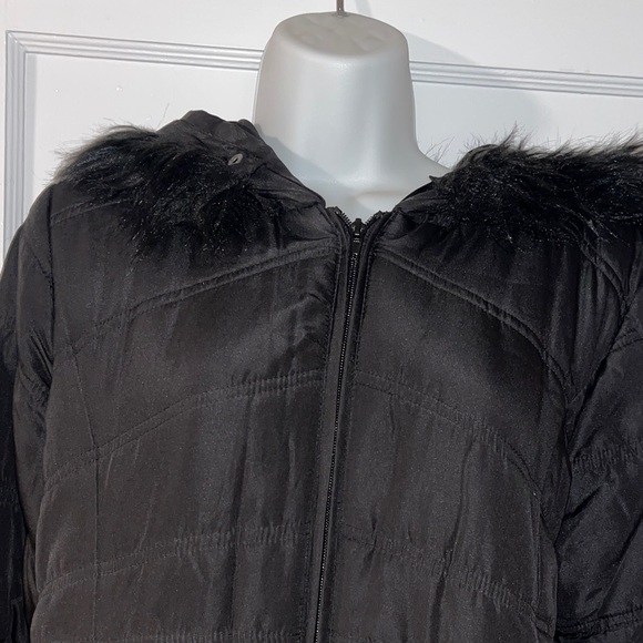 Large Motherhood Maternity Black Hooded Puffer Jacket - Picture 2 of 11